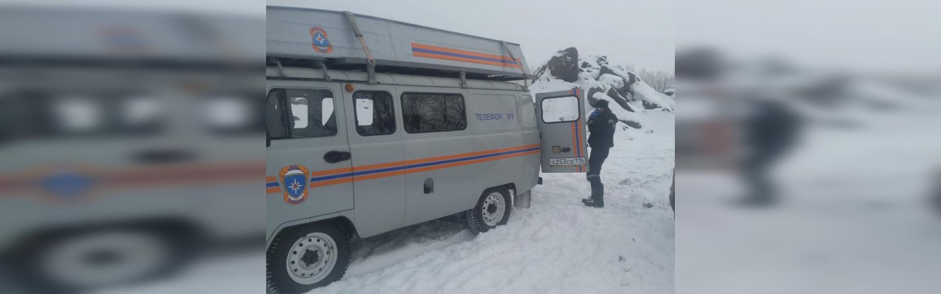 Спасатели продолжают поиск тела жителя поселка ЗЯБ, который провалился под  лед реки Кама | 31.12.2020 | Набережные Челны - БезФормата