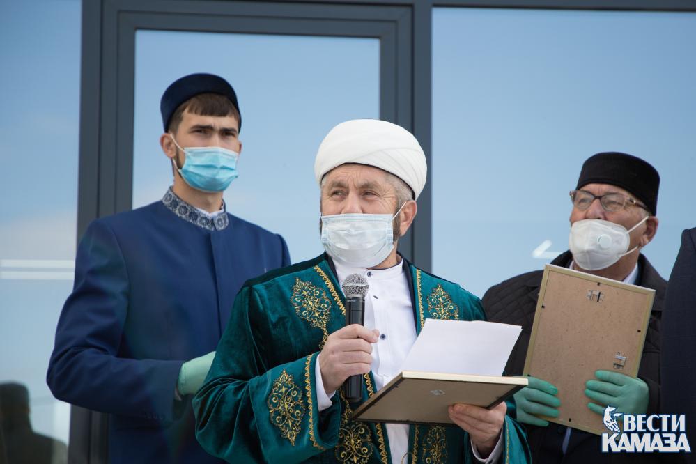 2020-10-16 Открытие мечети хайтек в Набережных Челнах (Фото: Антон Литвиненко) 